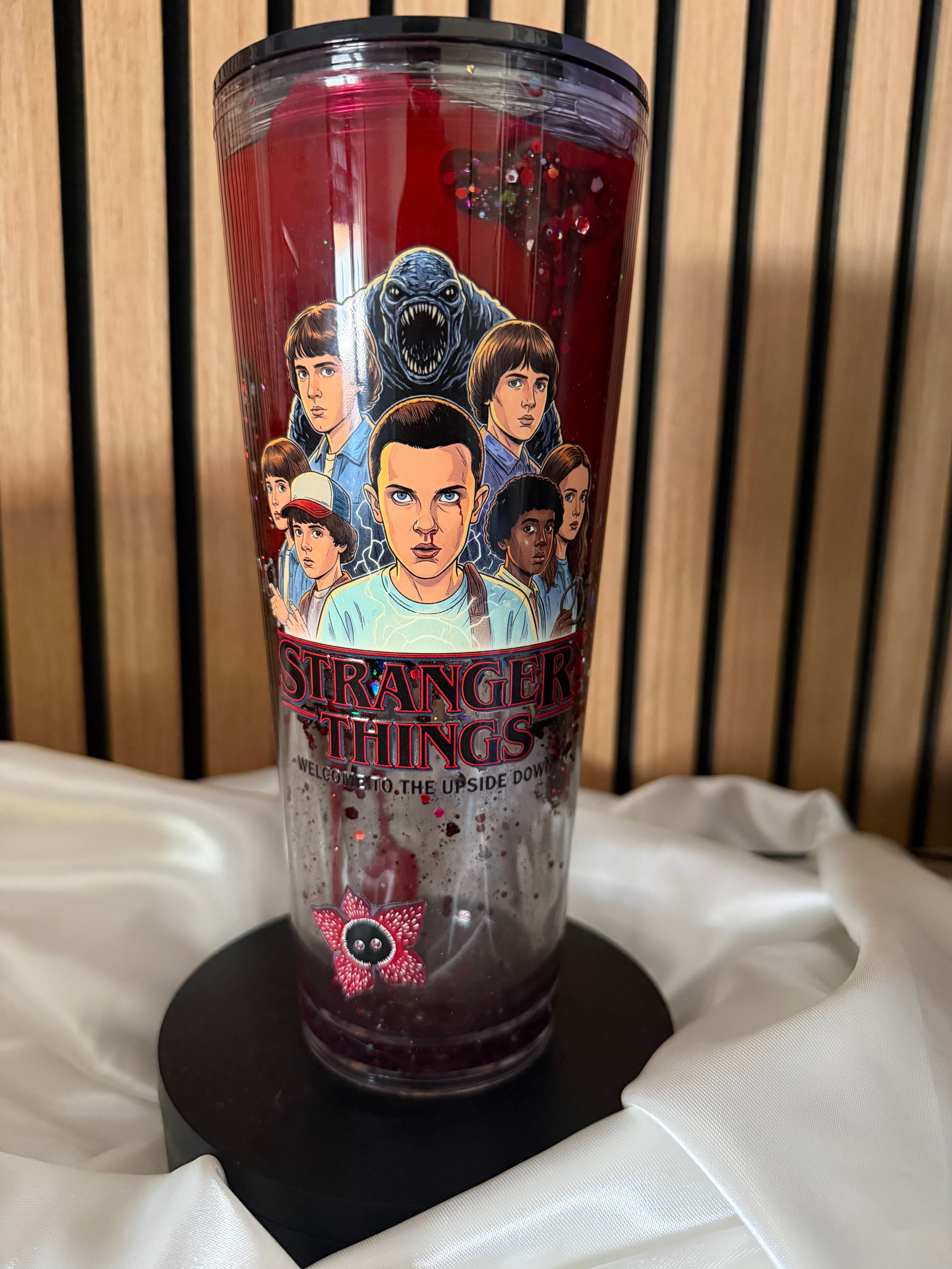Tumbler personnalisé – Stranger Things