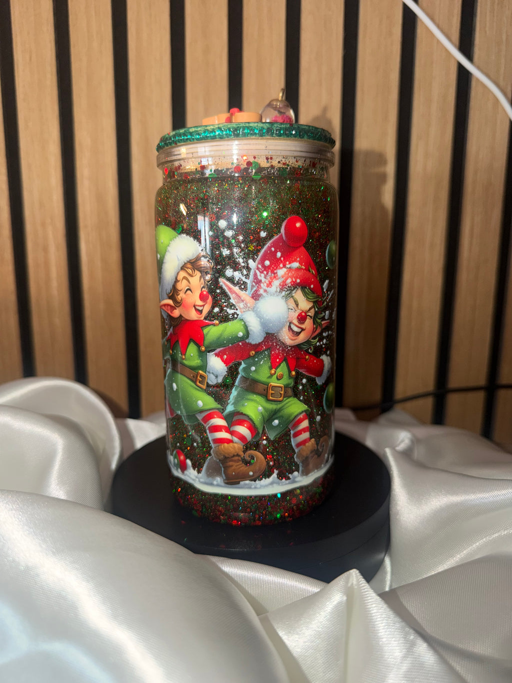 🎄 Gobelet Snowglobe « Paillettes Lentes » – Lutins de Noël